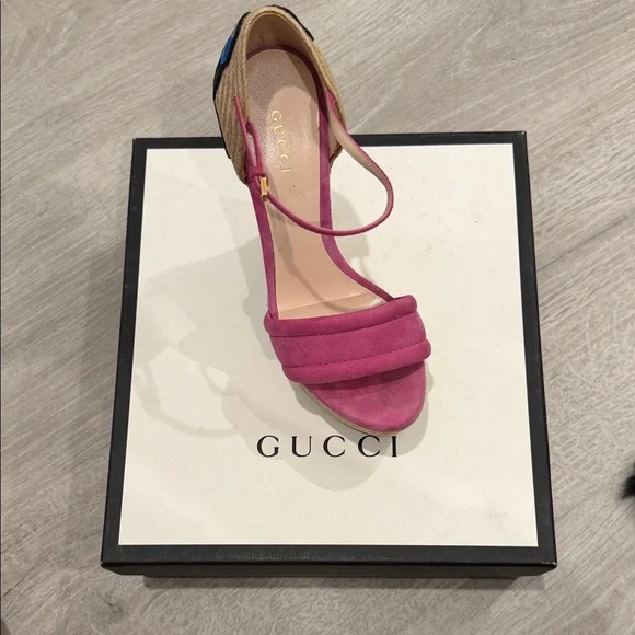 Gucci Pink and Tan Platform Sandals - Picture 7 of 7
